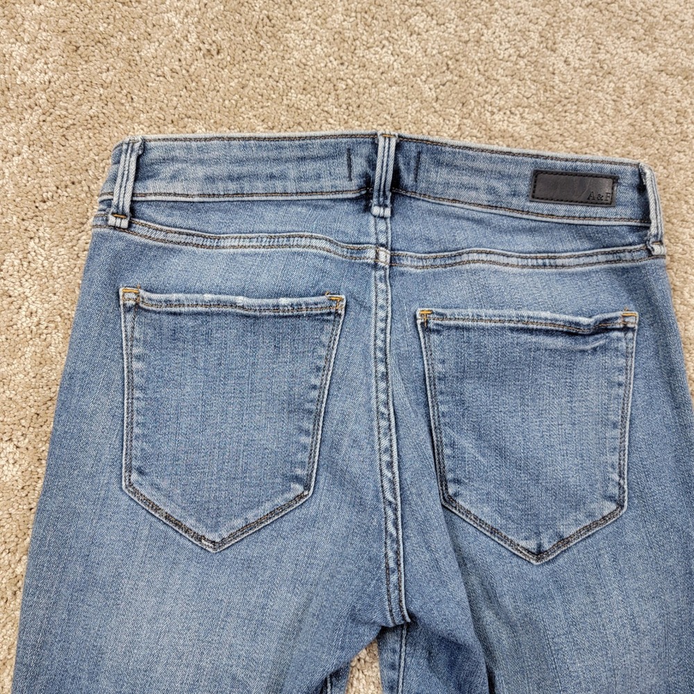 Abercrombie Fitch Womens Harper Low Rise Ankle Jeans  Size 4R Distressed Raw Hem - Picture 8 of 8
